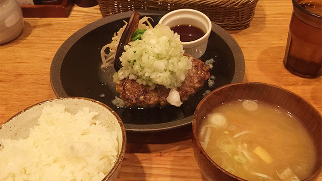 山本のハンバーグ 渋谷食堂の定食