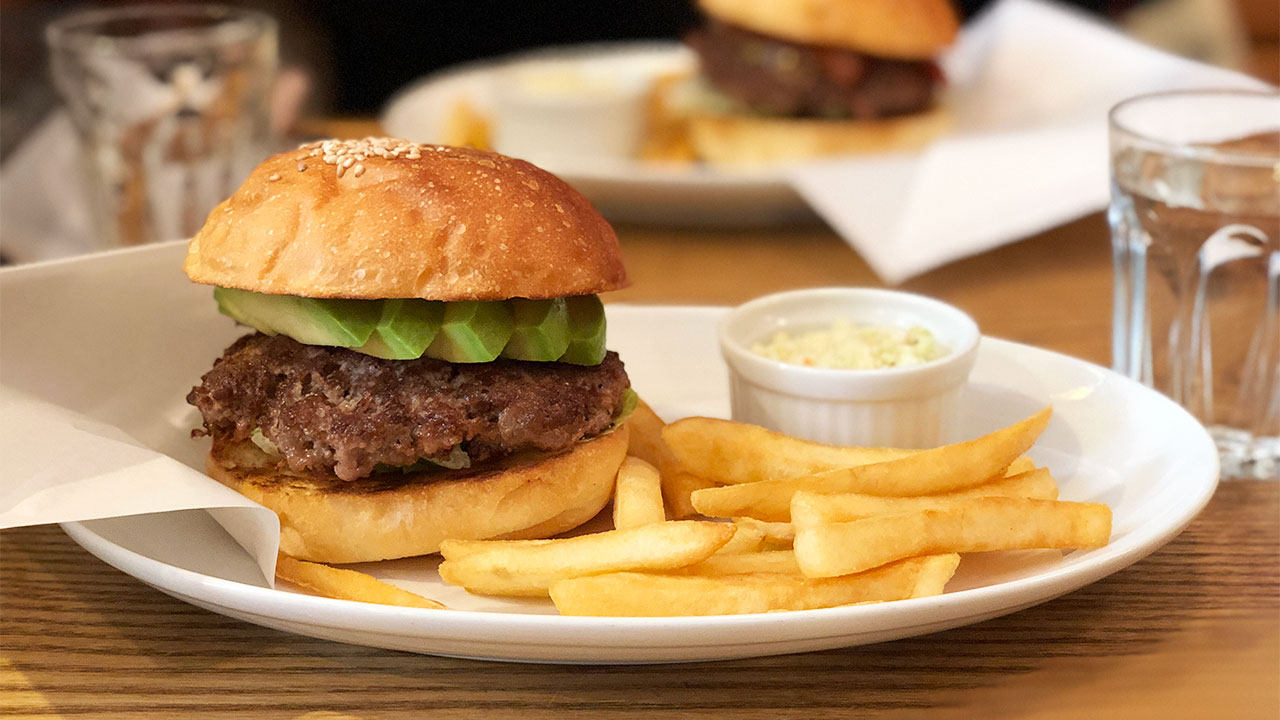 武蔵小山のペットもOKのハンバーガー屋「Sherry’s Burger Cafe」のハンバーガーが絶品すぎる！