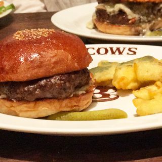 関連記事『恵比寿「ブラッカウズ」の黒毛和牛100％のハンバーガーが肉感すごくてうますぎ！ | delaymania』のサムネイル画像