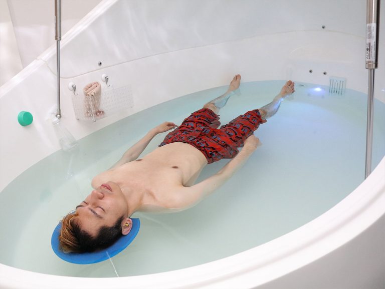 フロートスパ「こころ道」で無重力体験！非日常感が気持ち良くて心も体もリラックスできる！【PR】 ディレイマニア