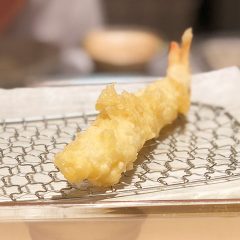 武蔵小山の「天ぷら まきの」のまきの定食が安いのに揚げたて1品ずつ渡してくれるシステムでうまかった！