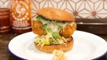 寿司職人プロデュースのハンバーガー屋「デリファシャス」のフィッシュバーガーが最高にうまい！