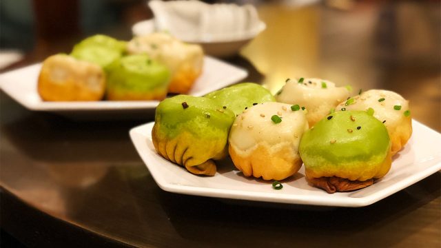 中華街にある「鵬天閣(ホウテンカク)」の焼き小籠包がうまかった! 中華街にある「鵬天閣(ホウテンカク)」の焼き小籠包がうまかった!