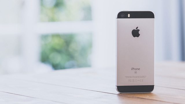 iPhone SE販売終了!SEユーザーが乗り換えるべきiPhoneは? iPhone SE販売終了!SEユーザーが乗り換えるべきiPhoneは?