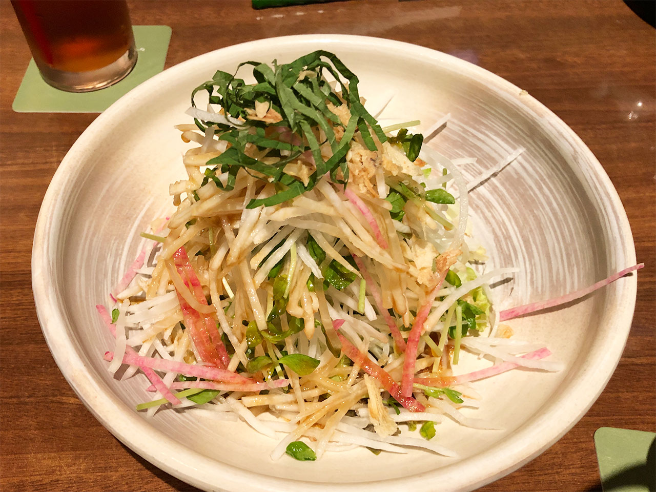 ダリアン渋谷ストリーム店のサラダ