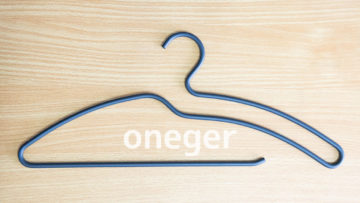 引き出しをなくすハンガー「oneger」がデザインも機能も満足度の高いハンガーだった！