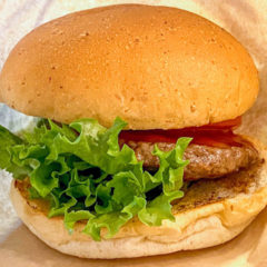 新宿「the 3rd Burger」ではハンバーガーにナゲットをセットにするのがおすすめ！