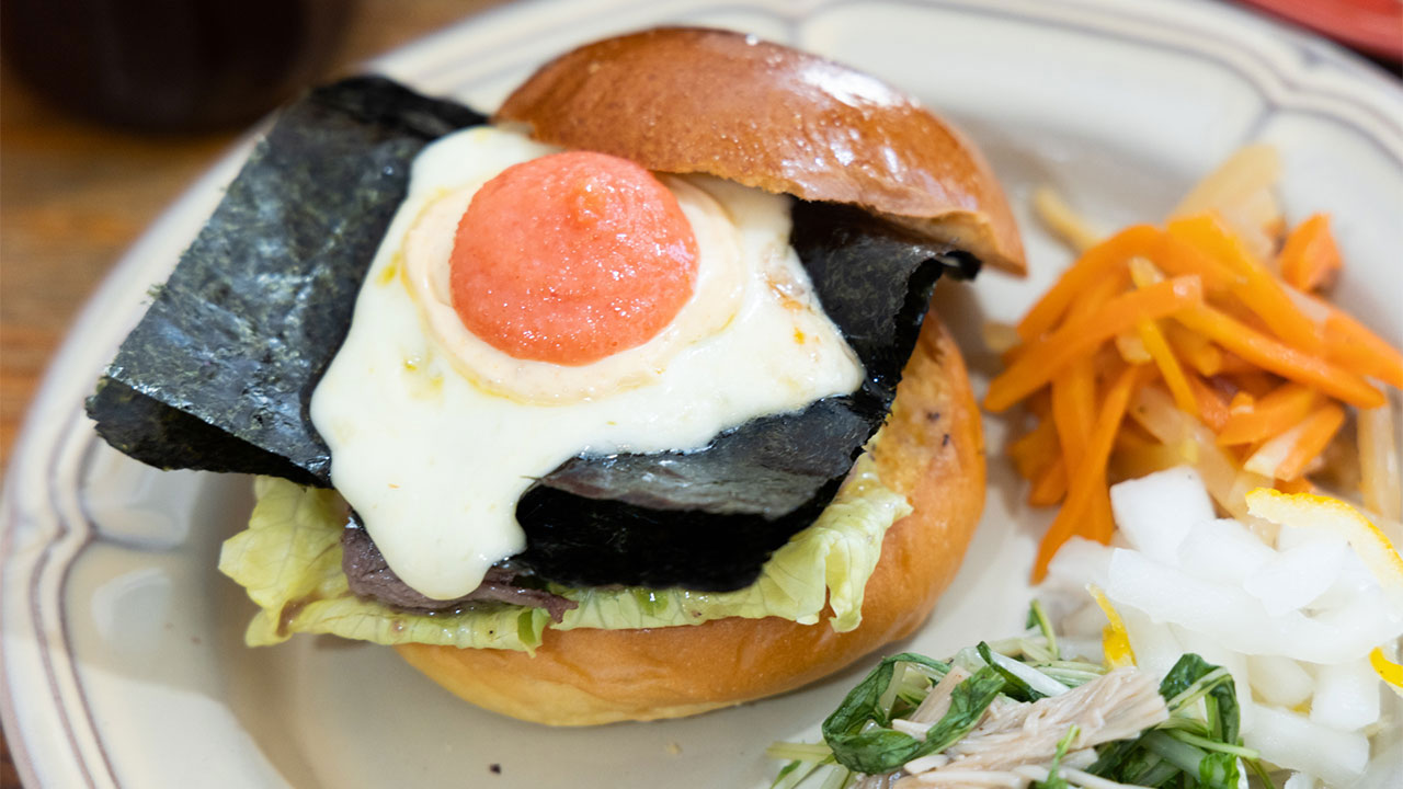 蒲田「KAKUMEI Burger＆cafe」の大田区海苔めんたいマヨバーガーがうますぎる