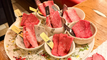 新宿三丁目「熟成和牛焼肉エイジング・ビーフ TOKYO」の焼肉、うますぎ