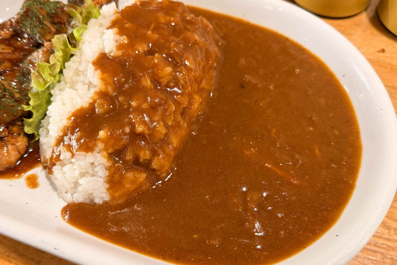 パピーのカレーライスの欧風カレーっぽいルー