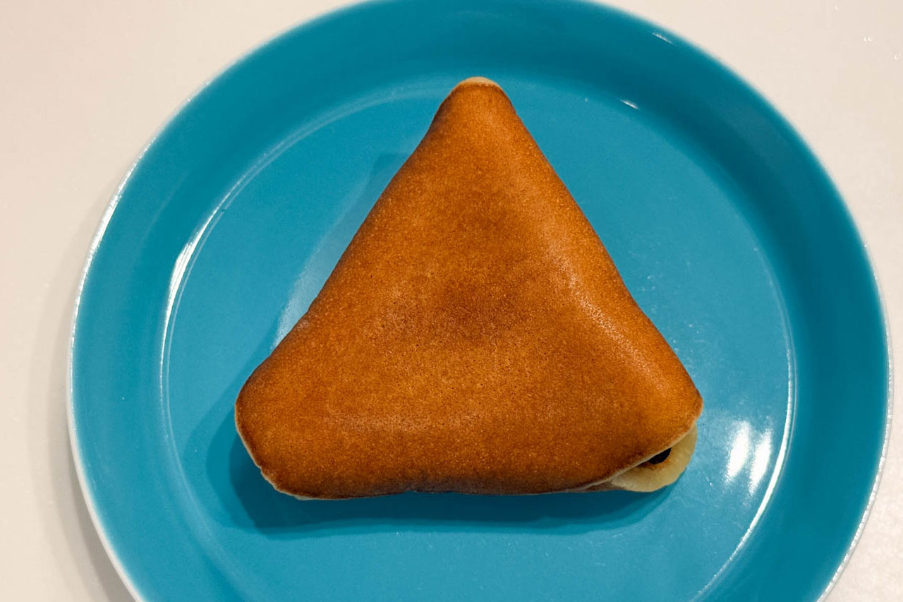 どら焼き専門店 MARUGOTOの皮は本葛を使ったモチモチ食感