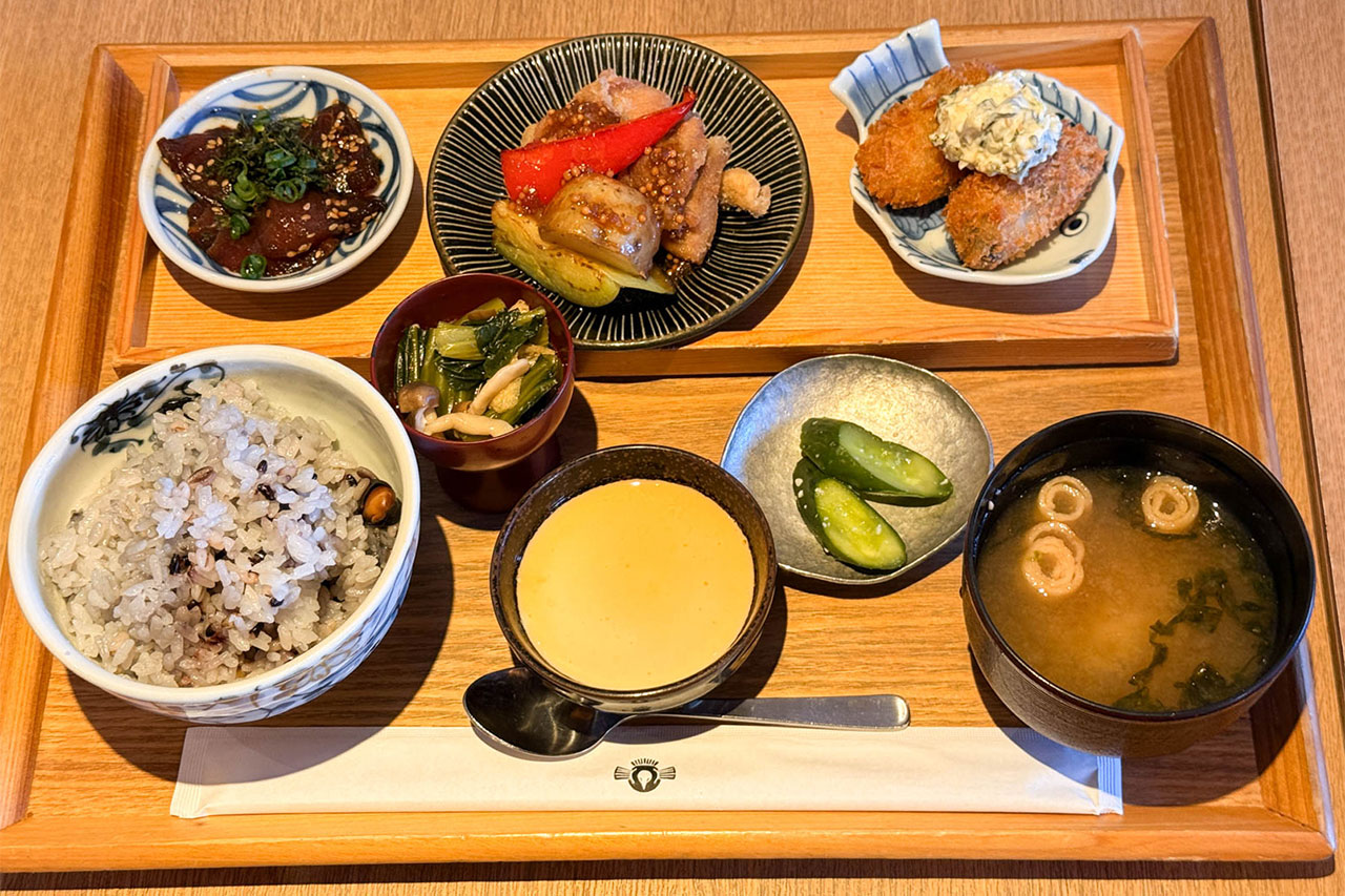 AKOMEYA御前 日向夏ポン酢の全体