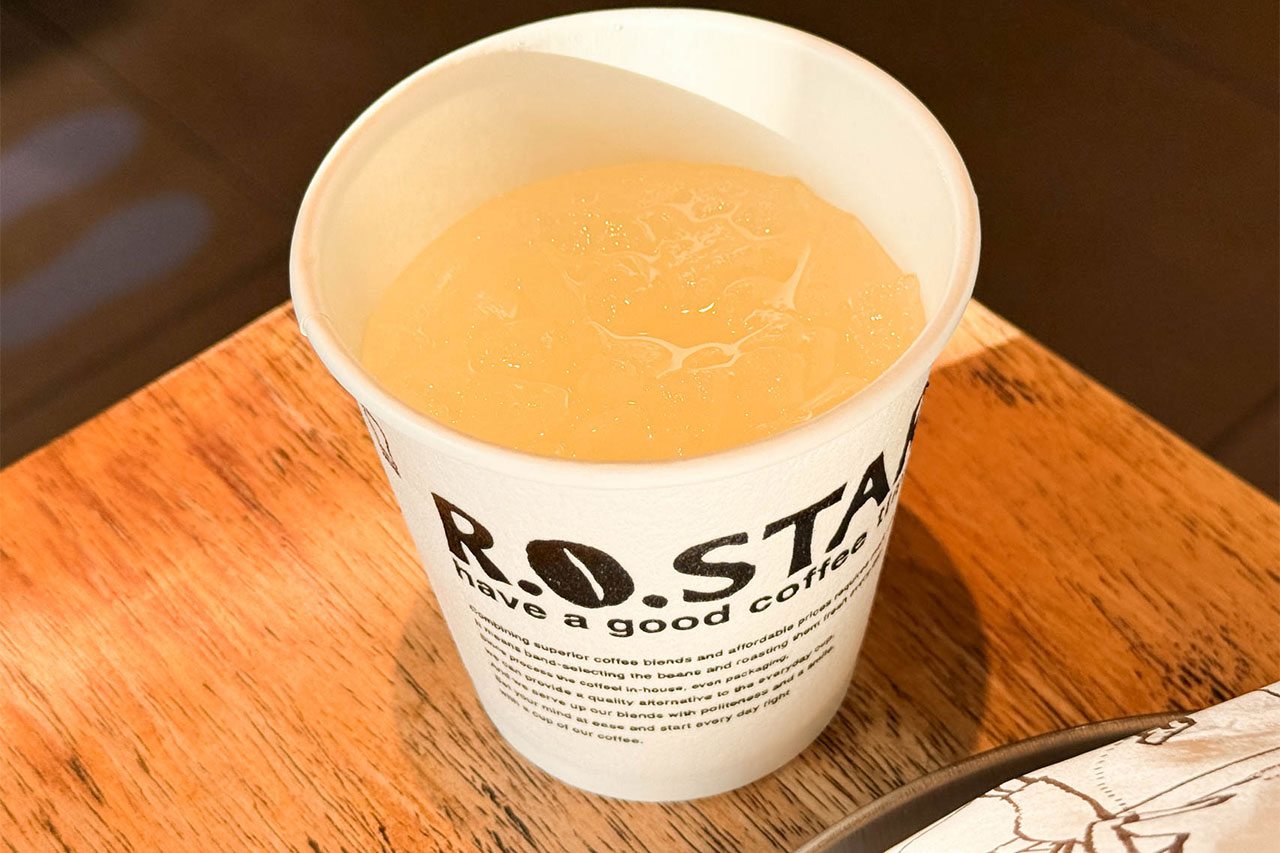R.O.STAR で注文したアイスレモネード