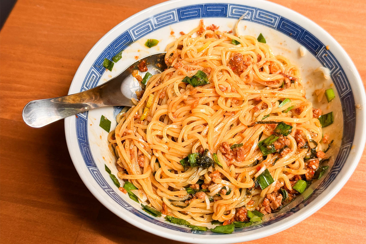 30回ほど混ぜた餃子マニアの台湾まぜそば