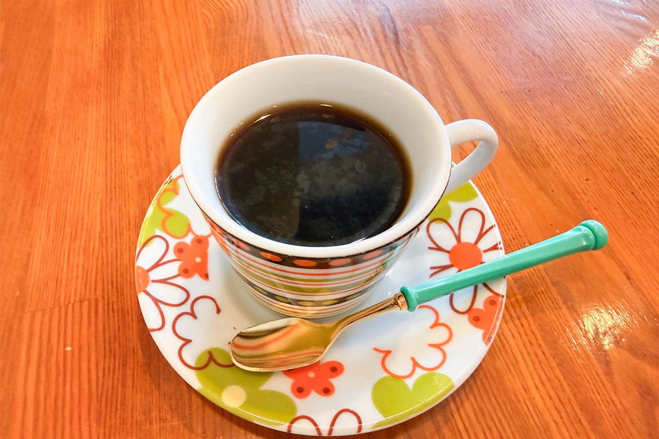 エンドルフィンの食後のホットコーヒー