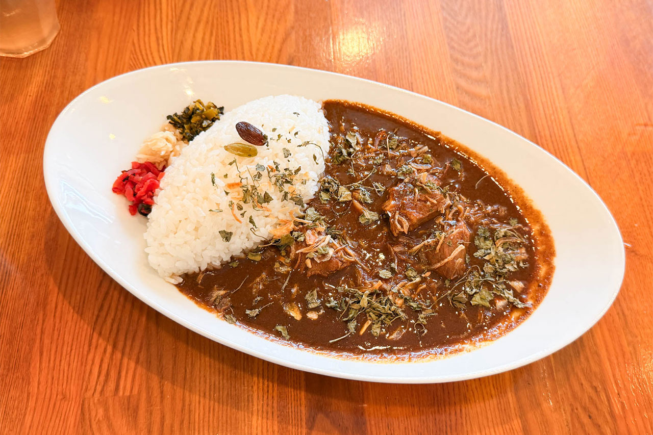 高島平 エンドルフィンのポークカレー