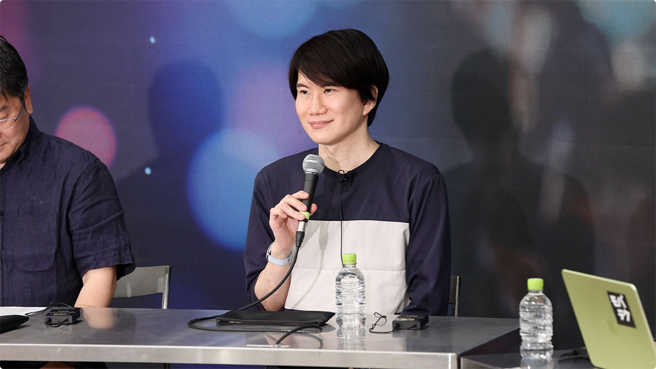 矢崎飛鳥さんがメディアとAIをテーマに語る公開収録の様子