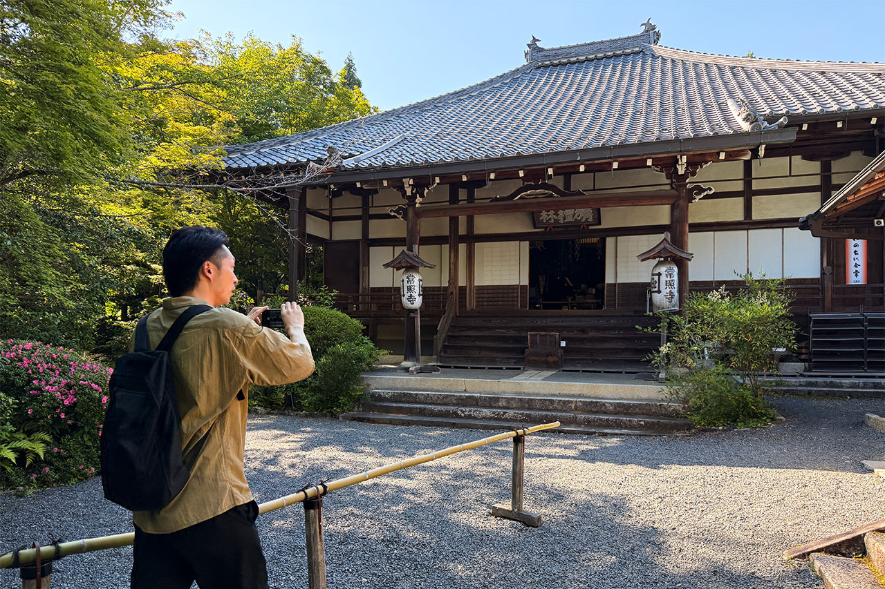 京都の常照寺の本堂
