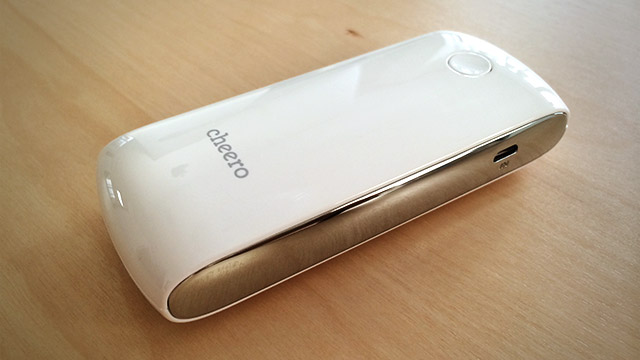 iPhone, Androidを2回ちょっと充電できる小型モバイルバッテリー「cheero Grip 3」を買いました！
